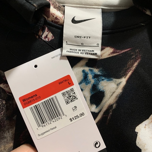 NWT Nike Dri-Fit Pullover Basketball Hoodie - Picture 4 of 4